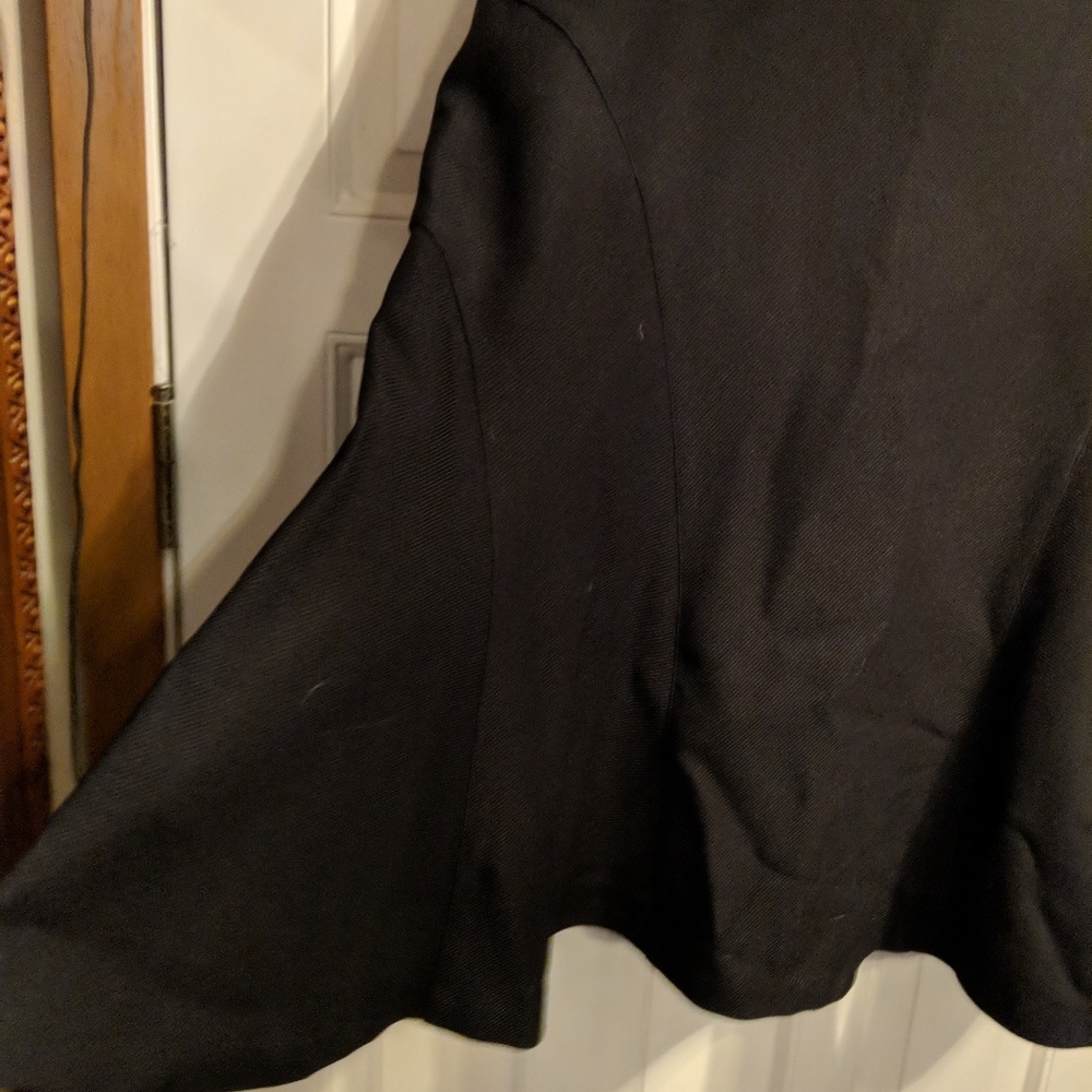 BLACK DRESS - Picture 2 of 5